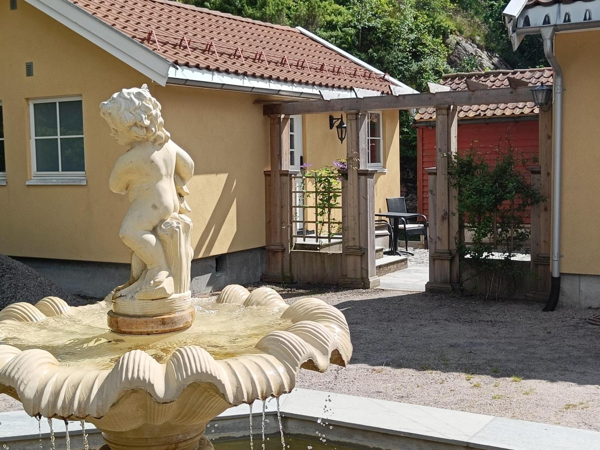Guest House Close To Kristiansand Ngoại thất bức ảnh