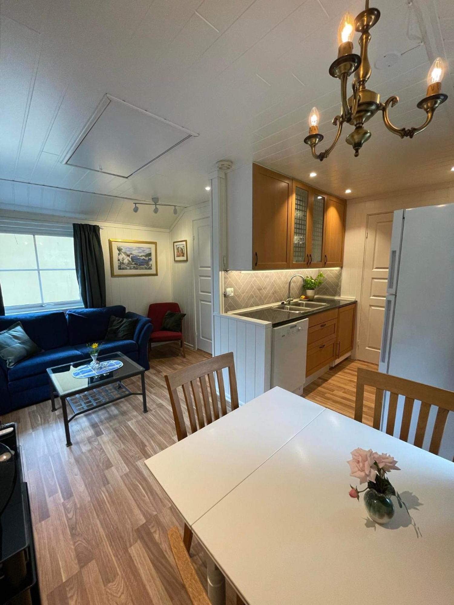 Guest House Close To Kristiansand Ngoại thất bức ảnh