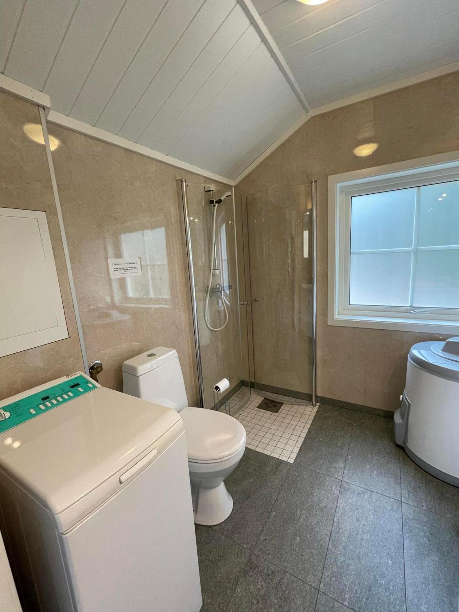 Guest House Close To Kristiansand Ngoại thất bức ảnh